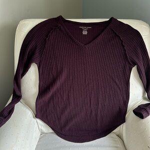 American Eagle long sleeve waffle shirt